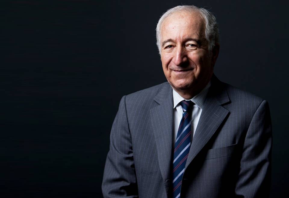 Bernardo Kliksberg keynote speaker