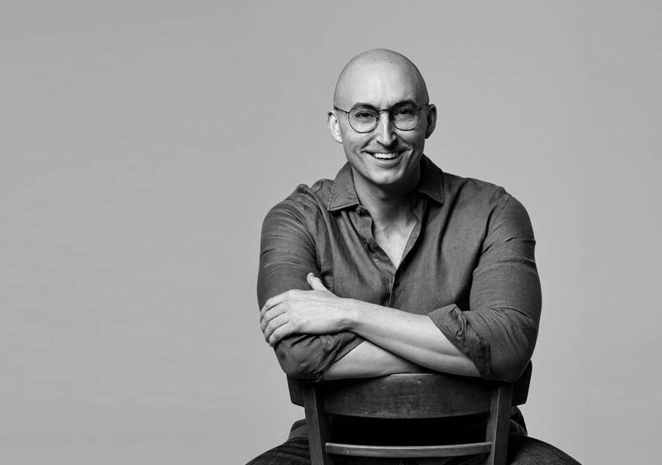 JJ Delgado speaker, keynote, conferencias, amazon
