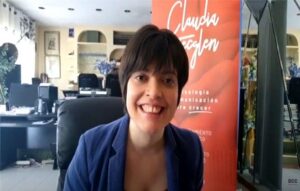 Claudia Tecglen conferencias, incertidumbre, speaker