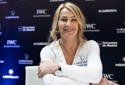 Nadia Comaneci speaker, conferencias, olimpiadas, leyenda