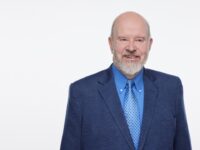 Terry Jones speaker, conferencias, travel, tourism, author